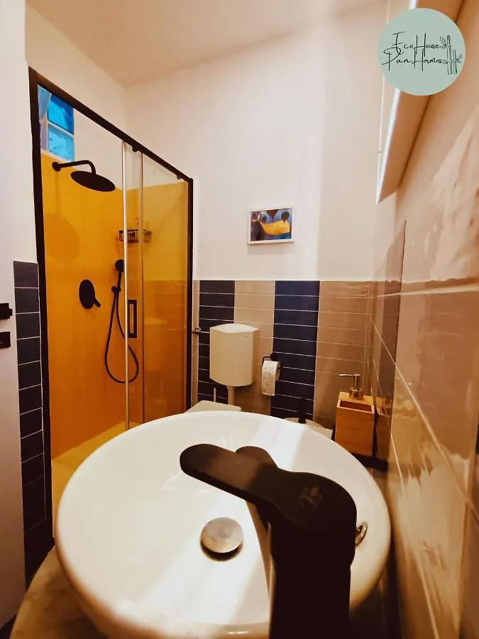 Ecohouse Panhormos - Smartworking Ready Apartment Palermo 0*,  Italy