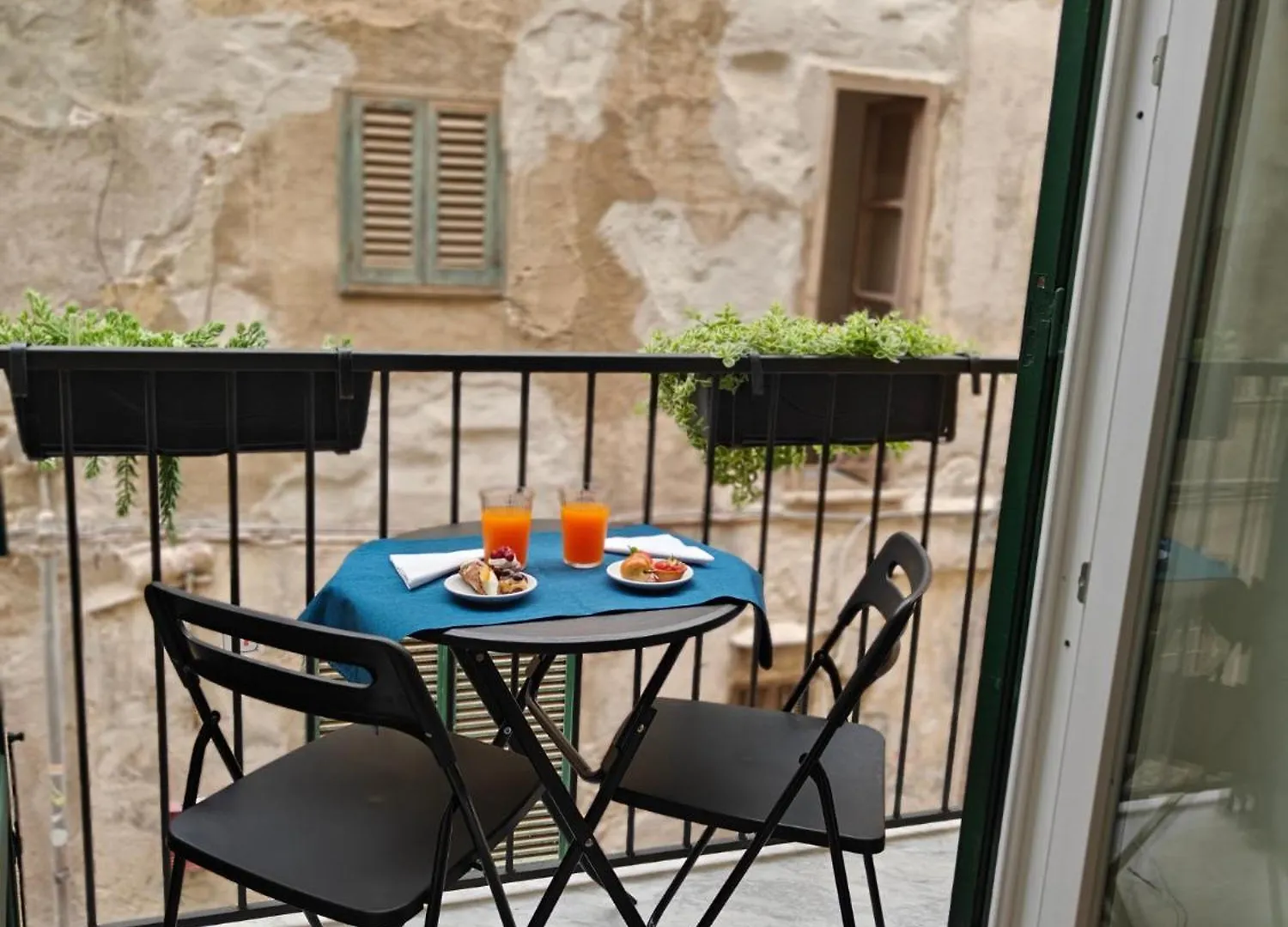 Ecohouse Panhormos - Smartworking Ready Apartment Palermo Italy